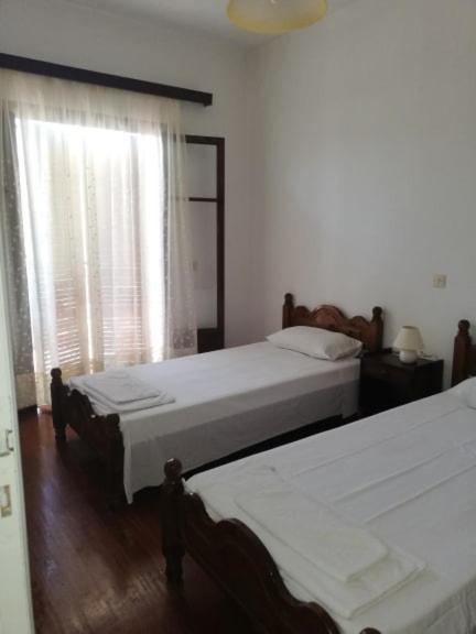Dimitrakis Apartments Kassiopi Buitenkant foto