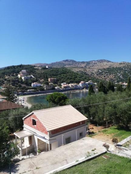 Dimitrakis Apartments Kassiopi Buitenkant foto
