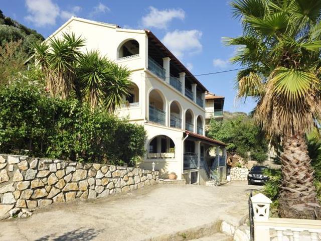 Dimitrakis Apartments Kassiopi Buitenkant foto